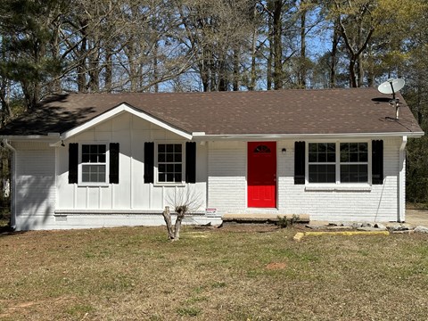 8079 Attleboro Dr 3 Beds Apartment for Rent