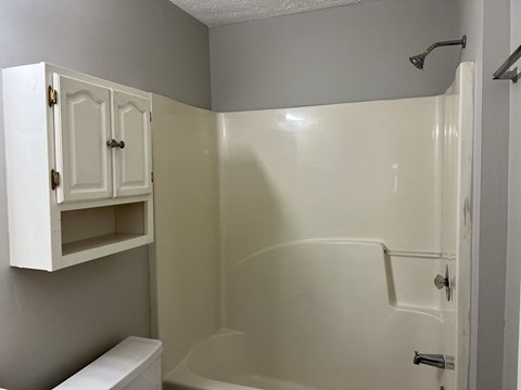 360 E Country Woods Dr