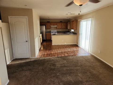 6208 Sereno Springs St 4 Beds Apartment for Rent