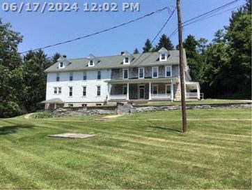 209 Gravel Road Studio Apartment for Rent