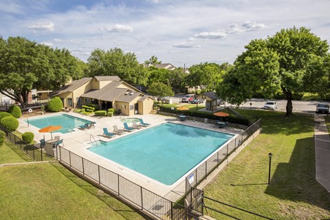 Pool 1