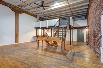 Everett Station Lofts