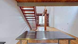 Everett Station Lofts