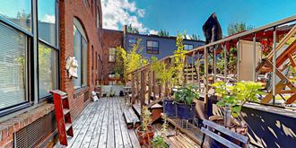 Everett Station Lofts