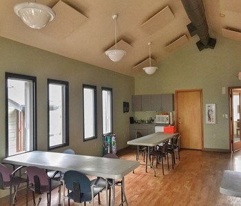12020 Gladstone Street 2-3 Beds Apartment, Affordable for Rent - Photo Gallery 5