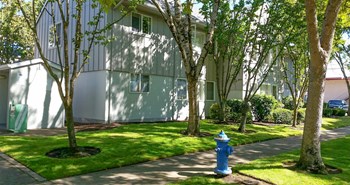 1775 W 12th Avenue Studio-1 Bed Apartment, Affordable for Rent - Photo Gallery 4