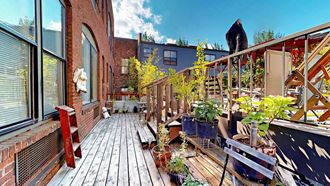 Everett Station Lofts