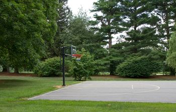 Basketball at The Lakes, Pennsylvania