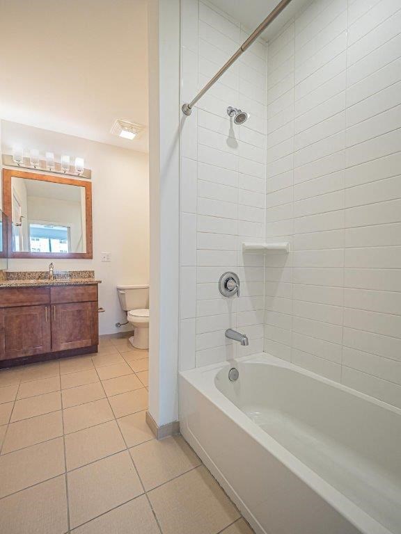 Bathroom With Bathtub at Palmer View, Palmer Township, PA, 18045