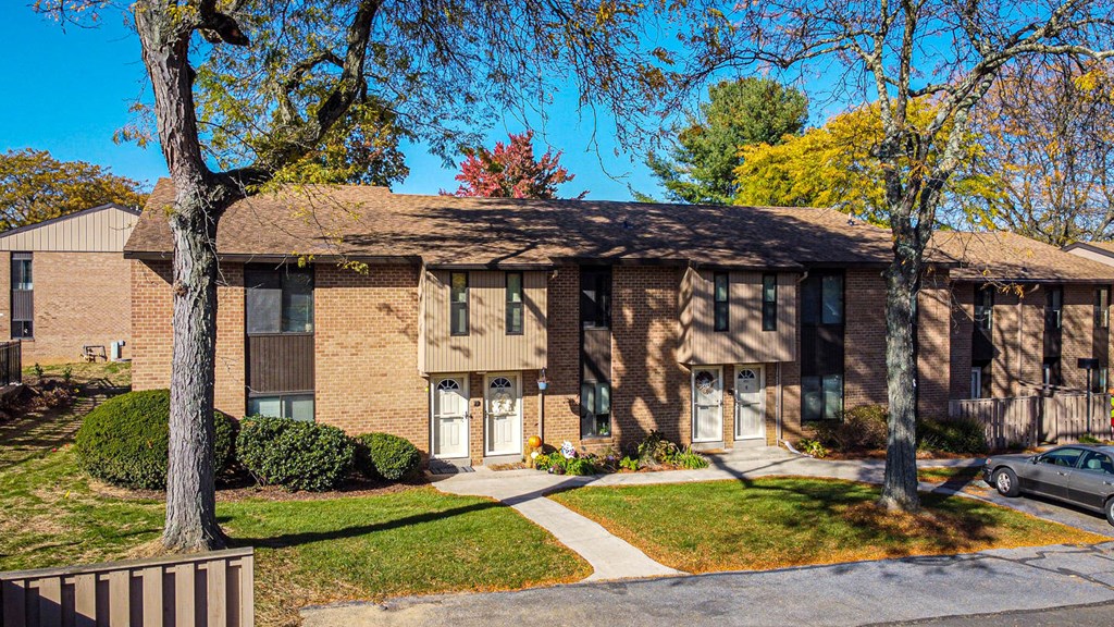 Exterior View at The Lakes, Allentown, Pennsylvania