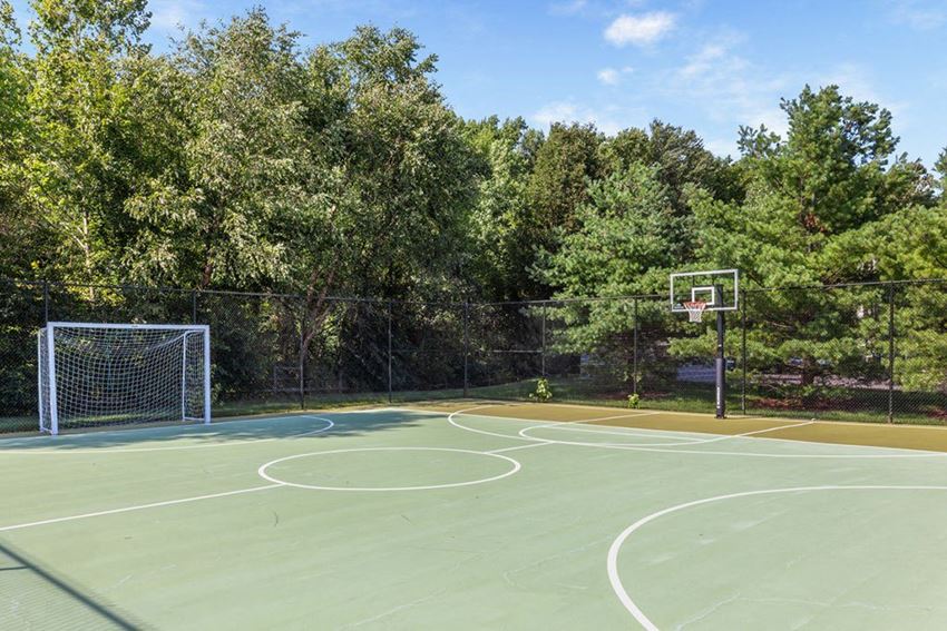 Harper's Crossing Apartments, 100 Harpers Crossing, Langhorne, PA