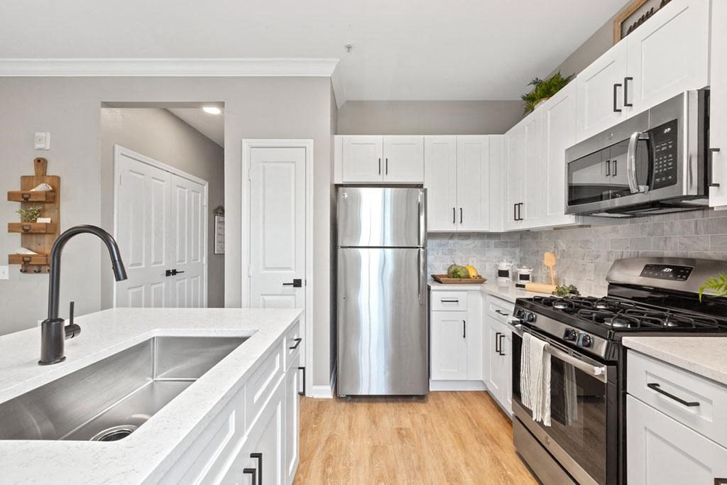 Sink With Faucet at Harper's Crossing, Langhorne