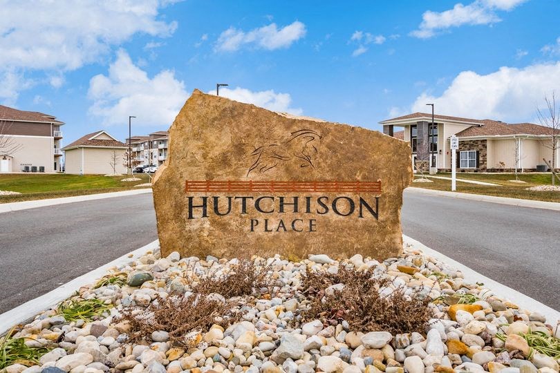 Hutchison Place Apartments, 5000 Hutchison Street, South Bloomfield, OH