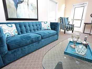 718 Academy Drive 2-3 Beds Apartment for Rent - Photo Gallery 20