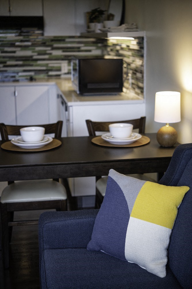 flat eat in kitchen sleeper sofa open space