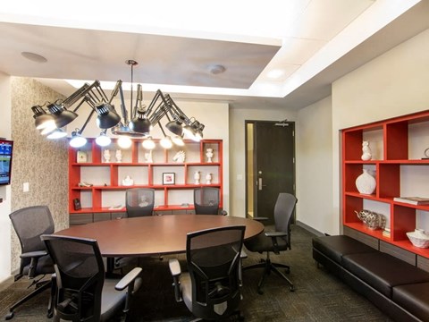 this is a photo of the office space available to rent
