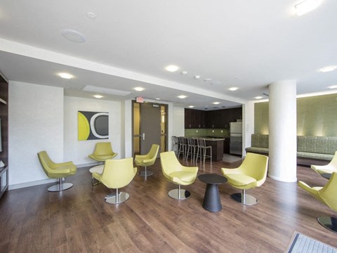 this is a photo of the office space available to rent