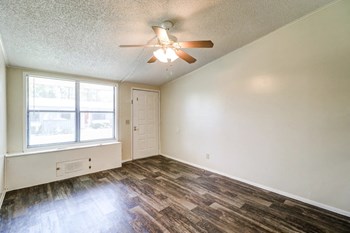 Entry Way - Photo Gallery 4