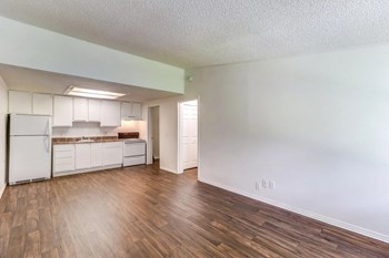 248 East University Blvd. - Office 1-2 Beds Apartment for Rent - Photo Gallery 6