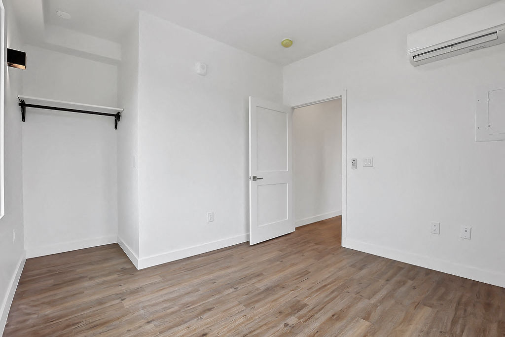 THE BROAD At Discovery District