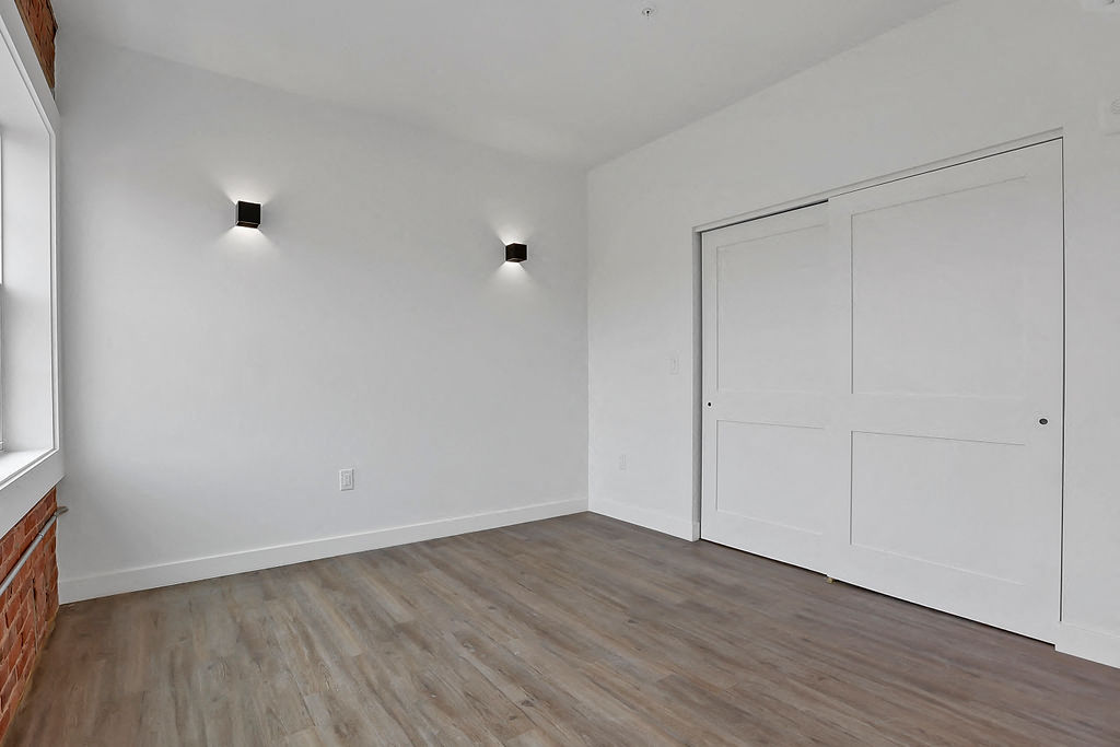 THE BROAD At Discovery District