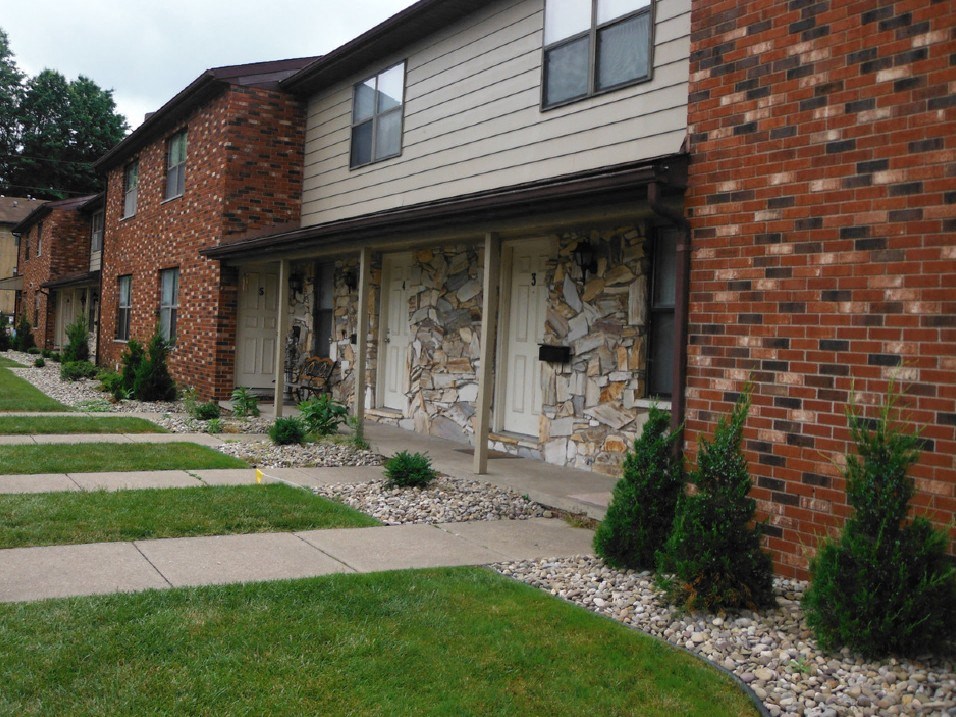 Ashbrook Manor Apartments, 1000 19th Street, Vienna, WV RentCafe