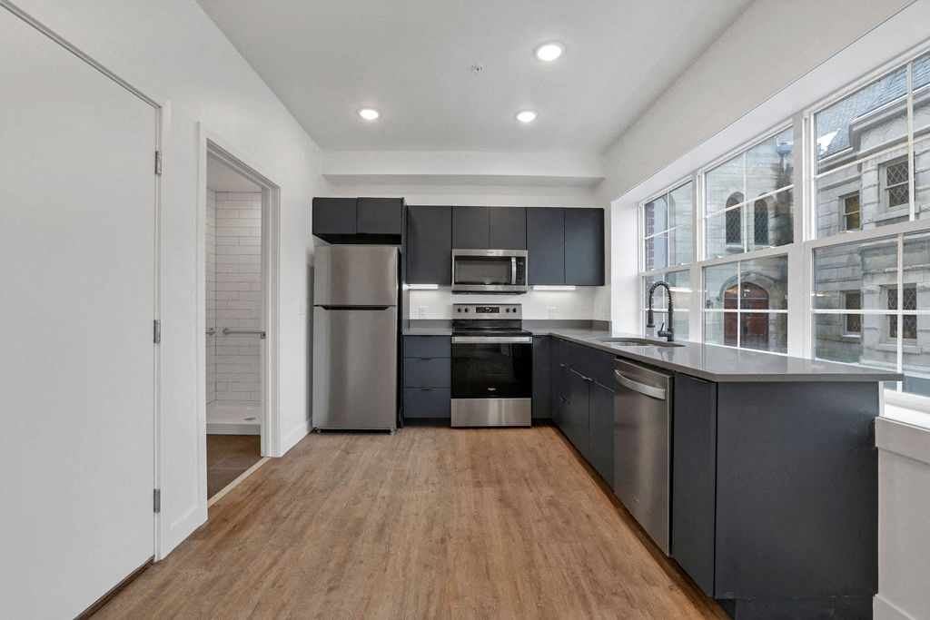 THE BROAD At Discovery District