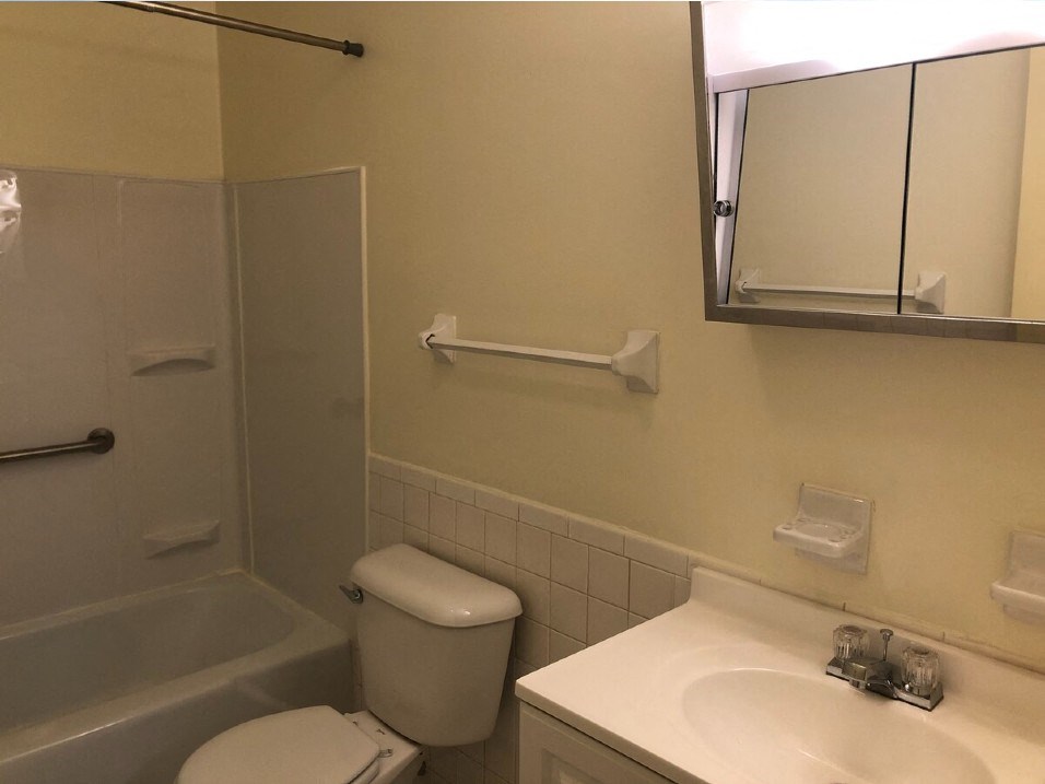 Bathroom at Lakeview Estates in Parkersburg, WV 26104