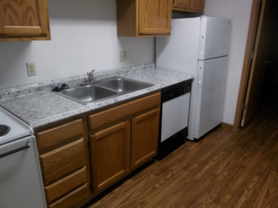 Kitchen at Springfield North Park in Springfield, OH 45503at Springfield North Park in Springfield, OH 45503