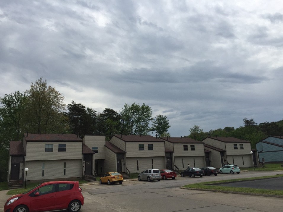 Apartment Exterior at Oakwood Village in Parkersburg, WV 26101