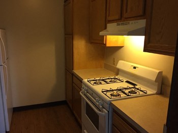 2503 Beverly Street 1-4 Beds Apartment for Rent - Photo Gallery 18