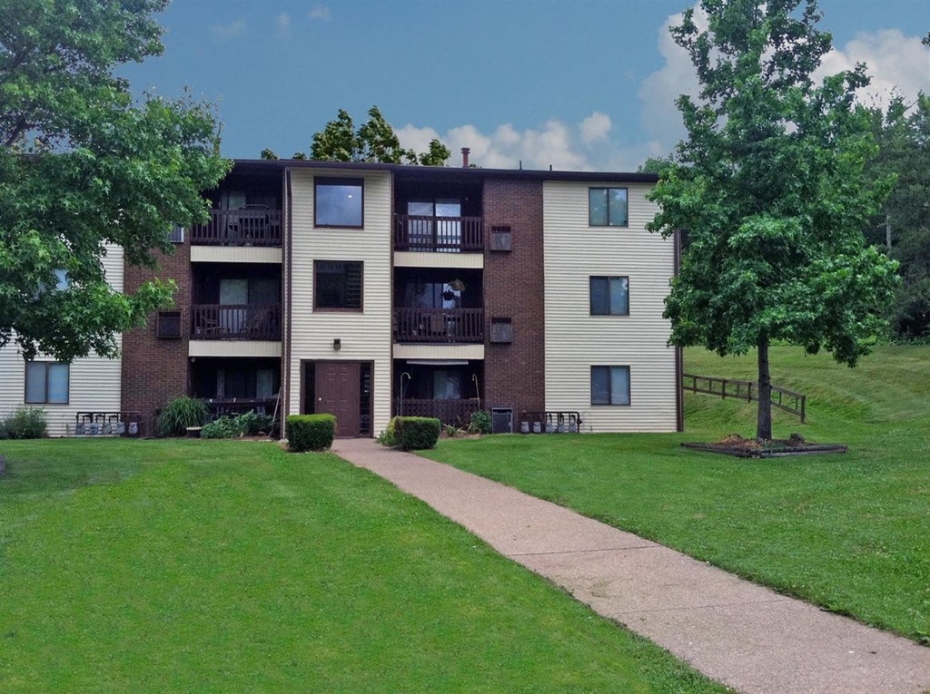 Outside View of Property at Amber Hill, Parkersburg, WV