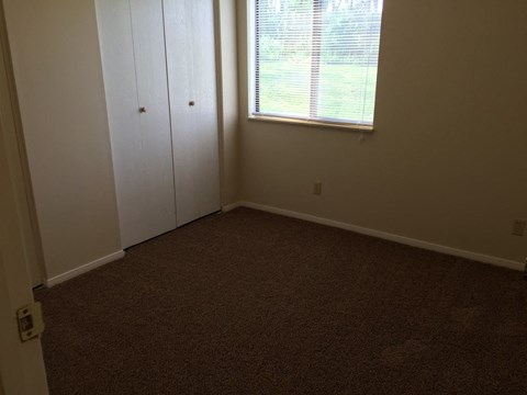 Bedroom at Amber Hill, Parkersburg