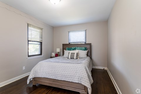 450 Crafton Avenue 1-2 Beds Apartment for Rent