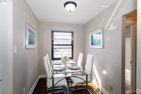 450 Crafton Avenue 1-2 Beds Apartment for Rent