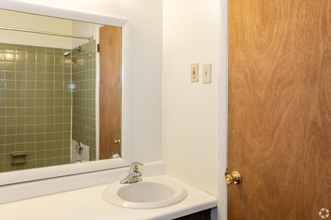 1748 Shimer Avenue 1 Apartment for Rent