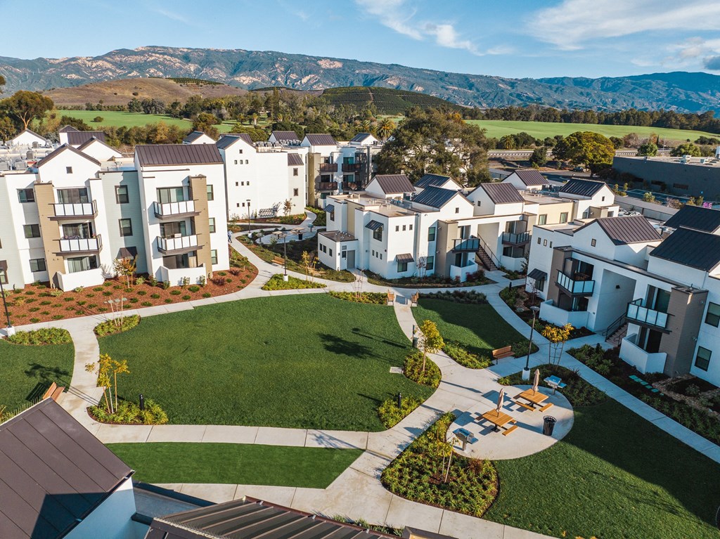 apartment community in goleta