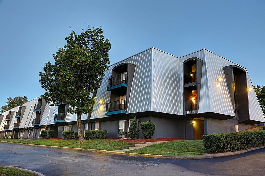 Highland On Briley Apartments, 2131 Elm Hill Pike, Nashville, TN - RentCafe