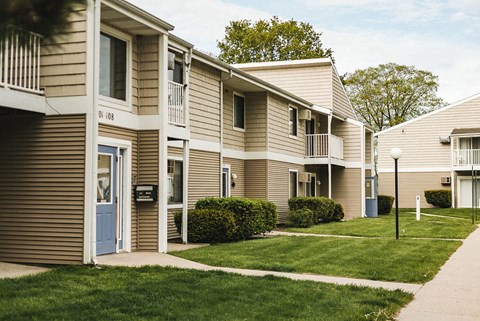 Exterior view of grounds and entrance