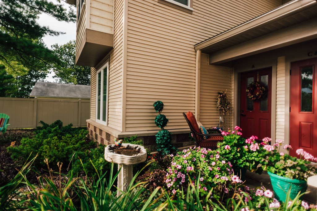 Genesis Woods Apartments