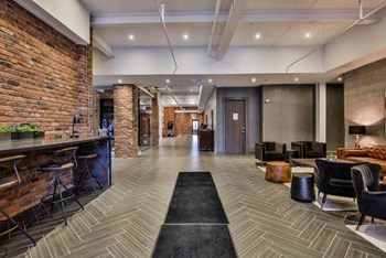 220 Dundurn Street South 1-2 Beds Apartment for Rent - Photo Gallery 3