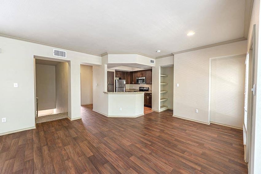 Barton Creek Villas Apartments, 2716 Barton Creek Blvd, Austin, TX