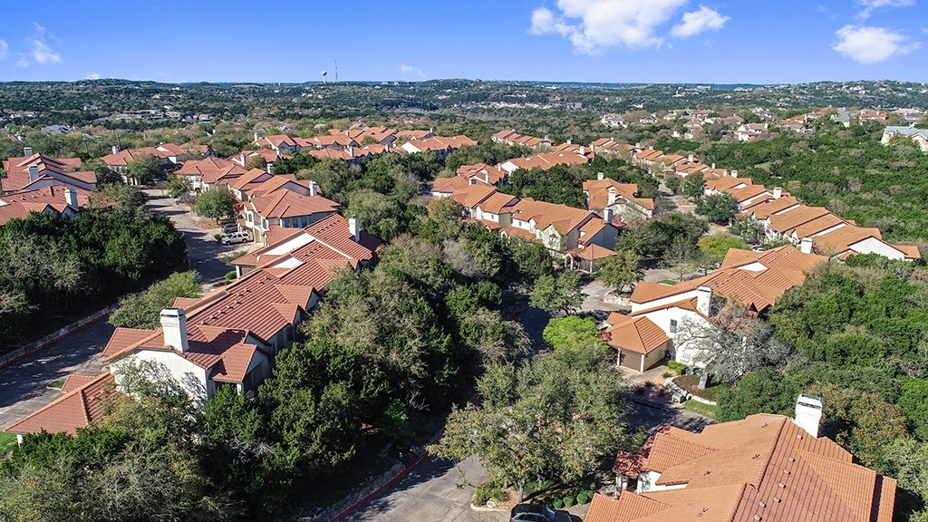 Barton Creek Villas Apartments, 2716 Barton Creek Blvd, Austin, TX