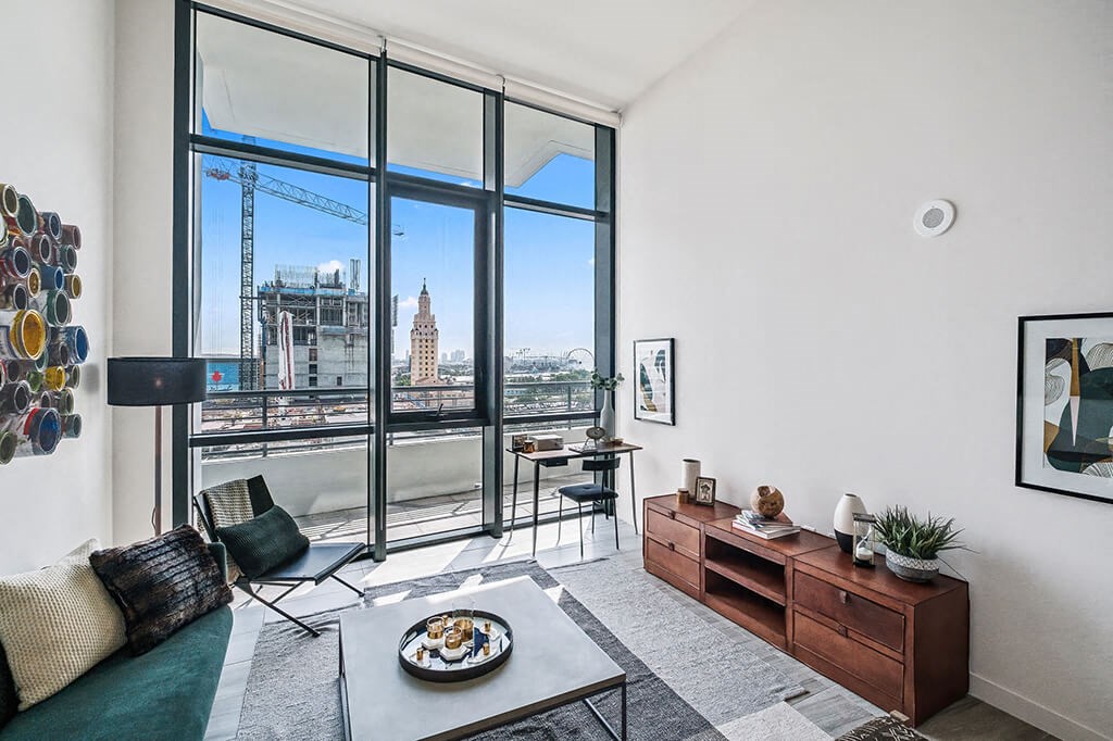 Caoba Miami Worldcenter