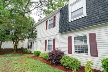 2201 Yorkhills Drive 1-3 Beds Apartment for Rent - Photo Gallery 4