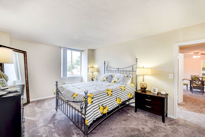 Ashton Heights Apartments, 3901 Suitland Road, SuitlandSilver, MD