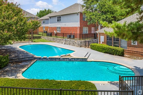 Villas Of Sorrento Apartments