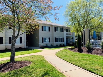 Courtyard - Photo Gallery 13