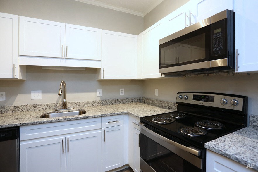 2 Bedroom Kitchen Premium