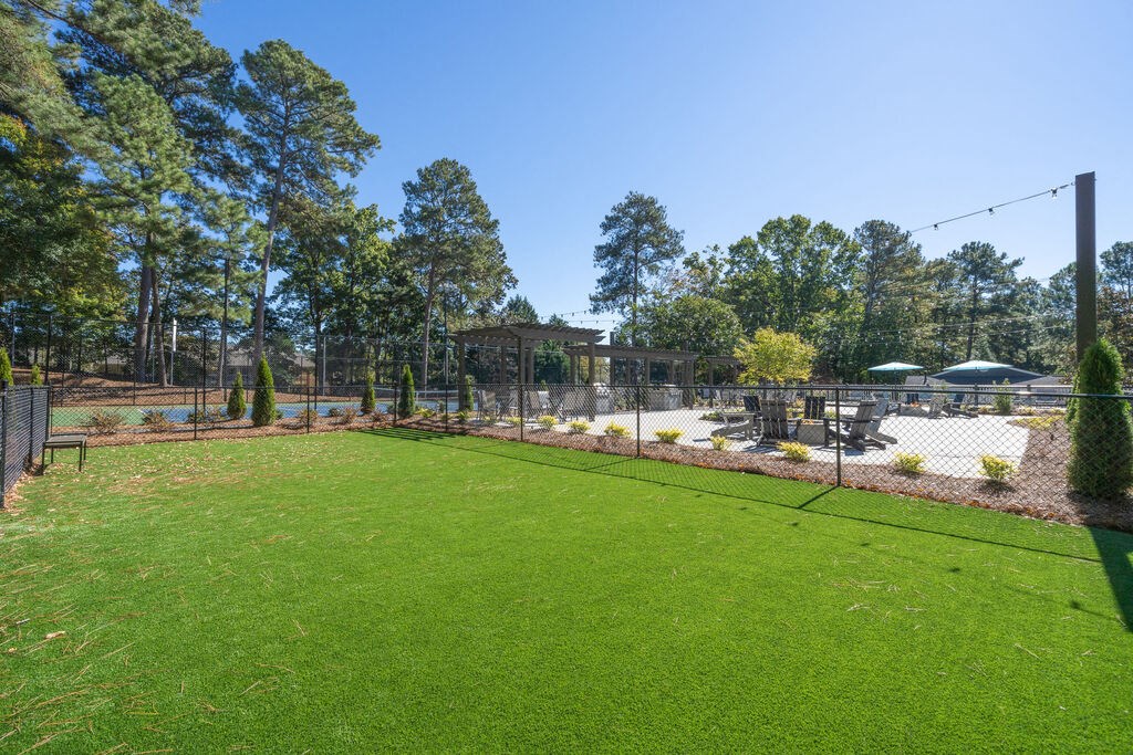 Greenery at Elme Cumberland Apartments, Smyrna, GA